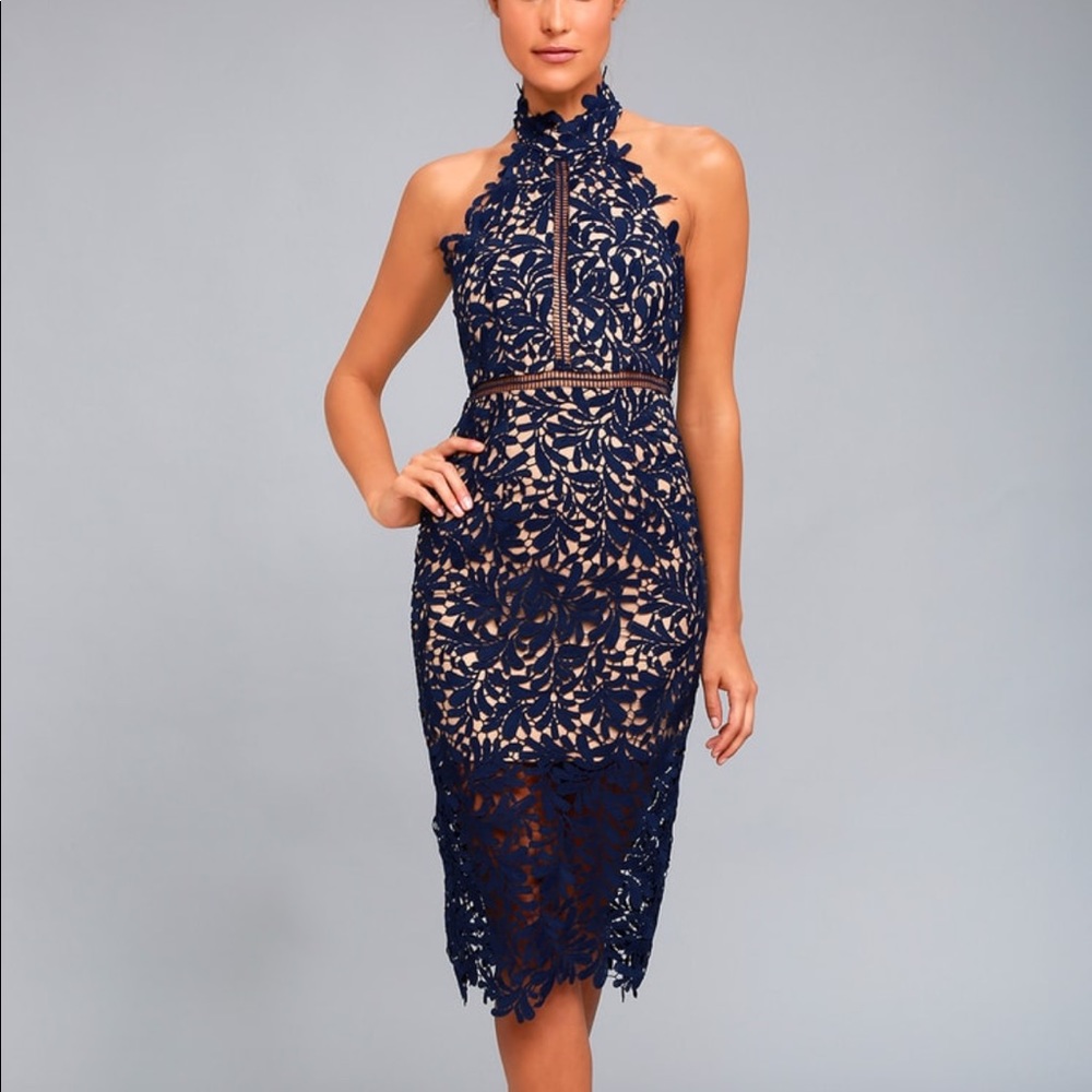 Lulus divine destiny lace midi navy blue dress XS NWT!! Never worn! Gorgeous!